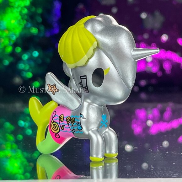Tokidoki Mermicorno Series 8 DeeJay DJ Music EDM Party Rave Unicorno Figure - Picture 1 of 5